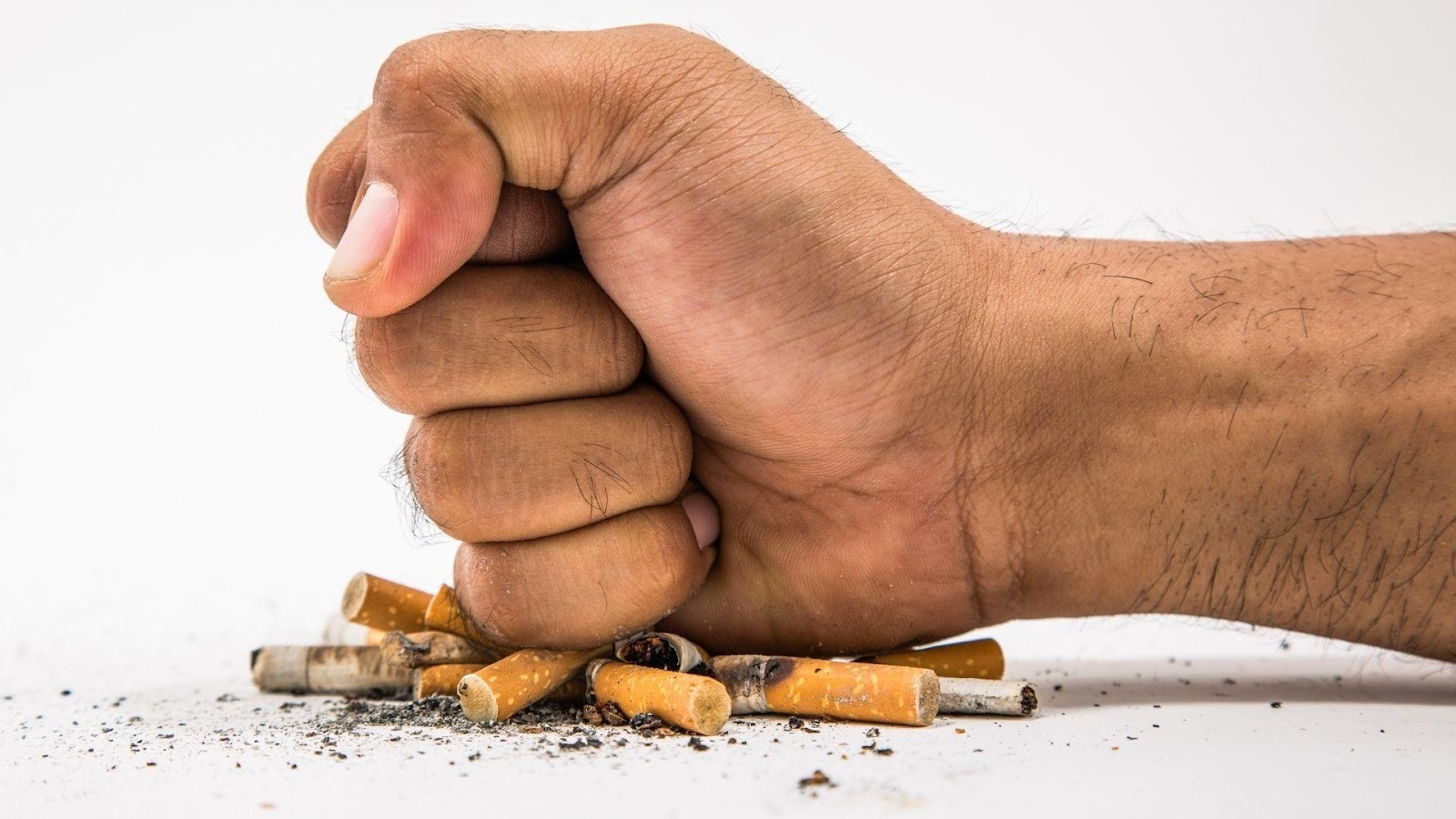 Real vs Fake Double Happiness Cigarettes: How Australian Buyers Can Tell the Difference