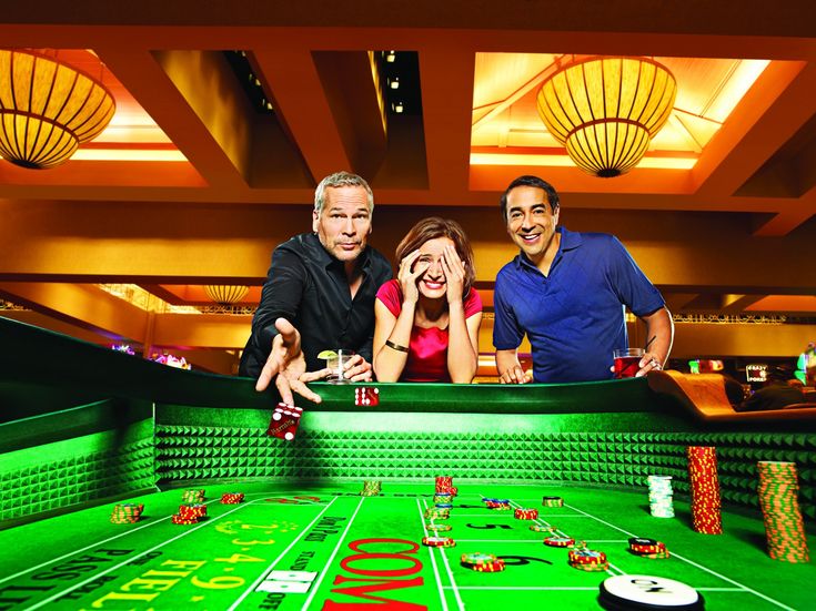 Climbers Relax with Top 10 Casino Games After Summit